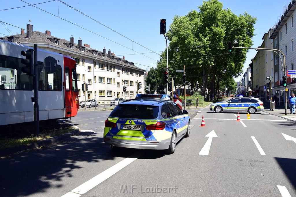 VU Roller KVB Bahn Koeln Luxemburgerstr Neuenhoefer Allee P094.JPG - Miklos Laubert